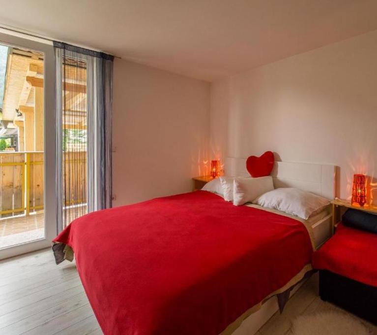 Aparthotel Pr' Jakapc' Mojstrana Room photo